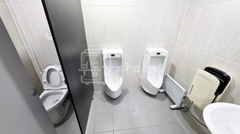 서울 강남구 역삼동 무권리, 언주로 대로변 4층 임대 월세 매물번호 34021 사진 9