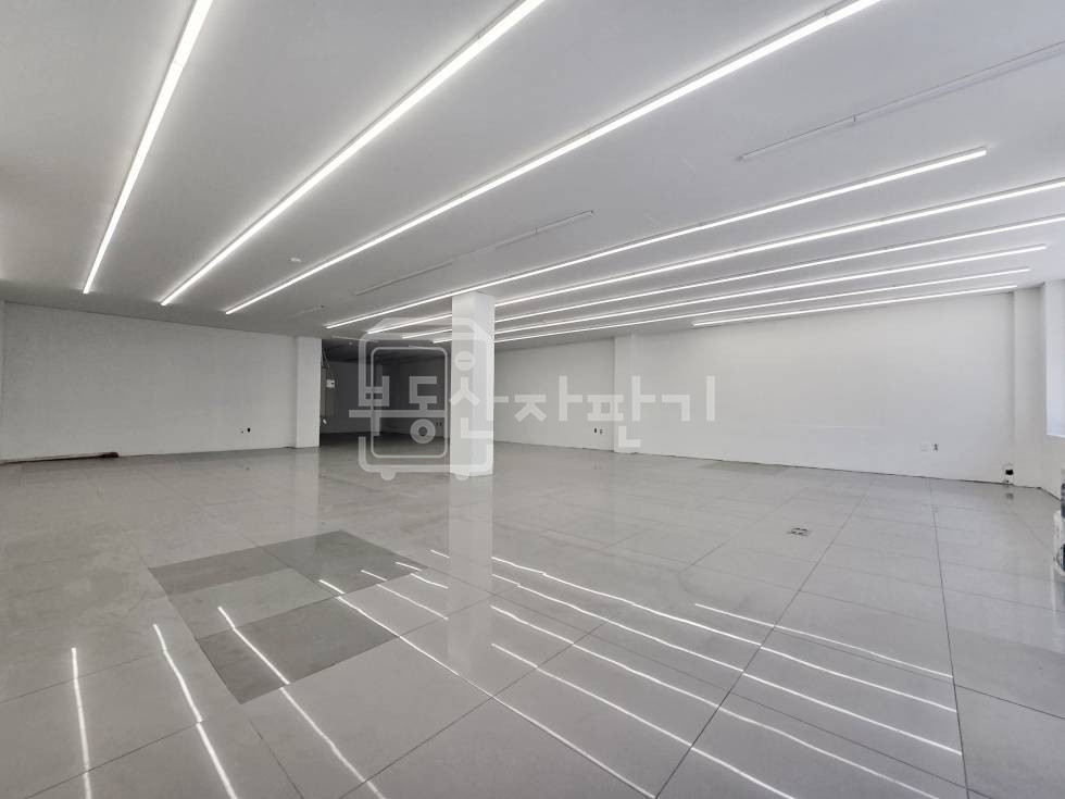 서울 강남구 역삼동 창업가거리교차로 인근, 도로변, 코너건물 1층 임대 월세 매물번호 34047 사진 7