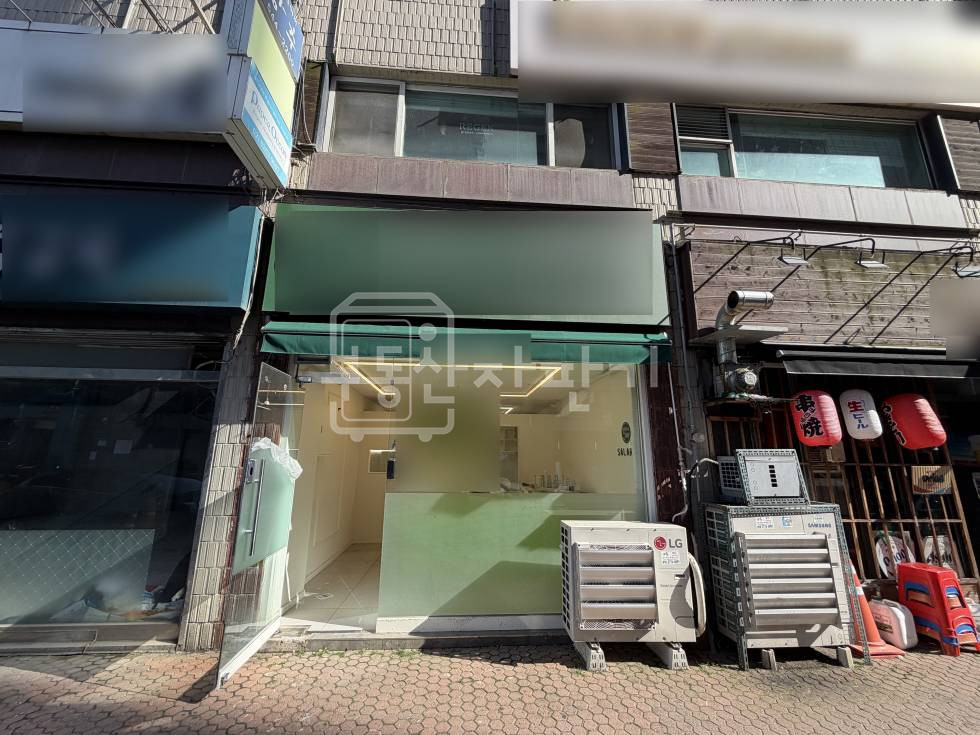 서울 강남구 신사동 압구정역 도보 2분, 1층 임대 월세 매물번호 34075 사진 1