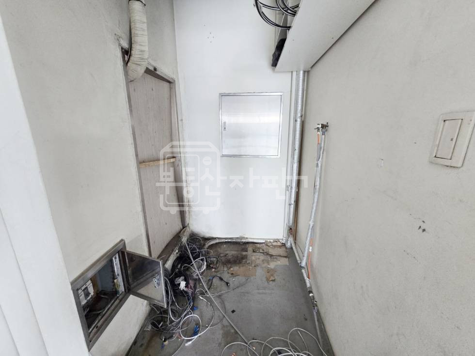 서울 강남구 논현동 강남구청역 도보 4분, 역세권, 도로변 4층 임대 월세 매물번호 34033 사진 6