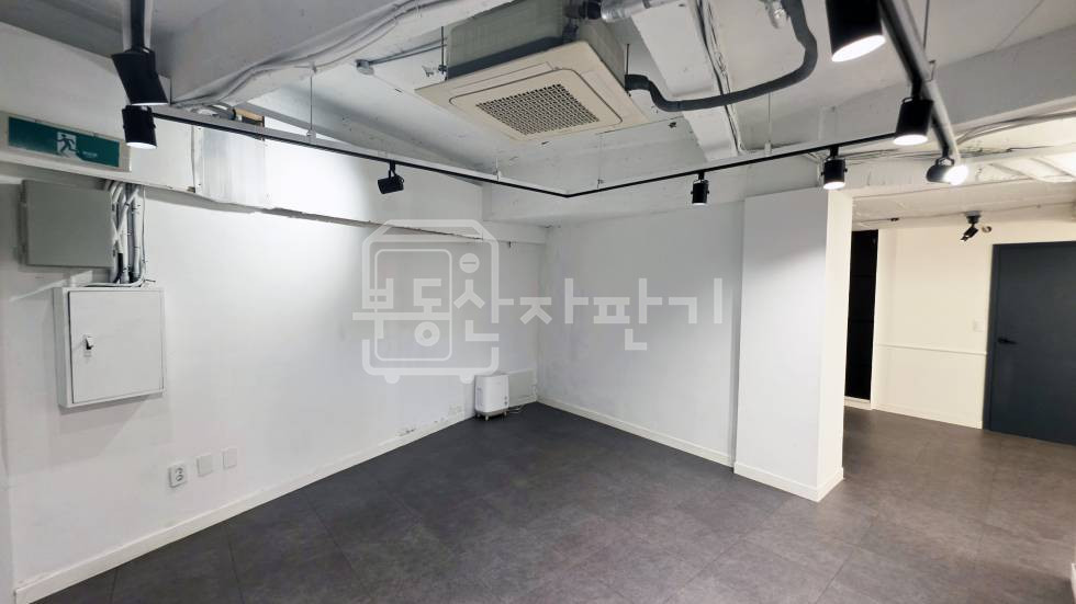 서울 강남구 역삼동 무권리, 역삼역 6분, 역세권, 지하1층 임대 월세 매물번호 33966 사진 7