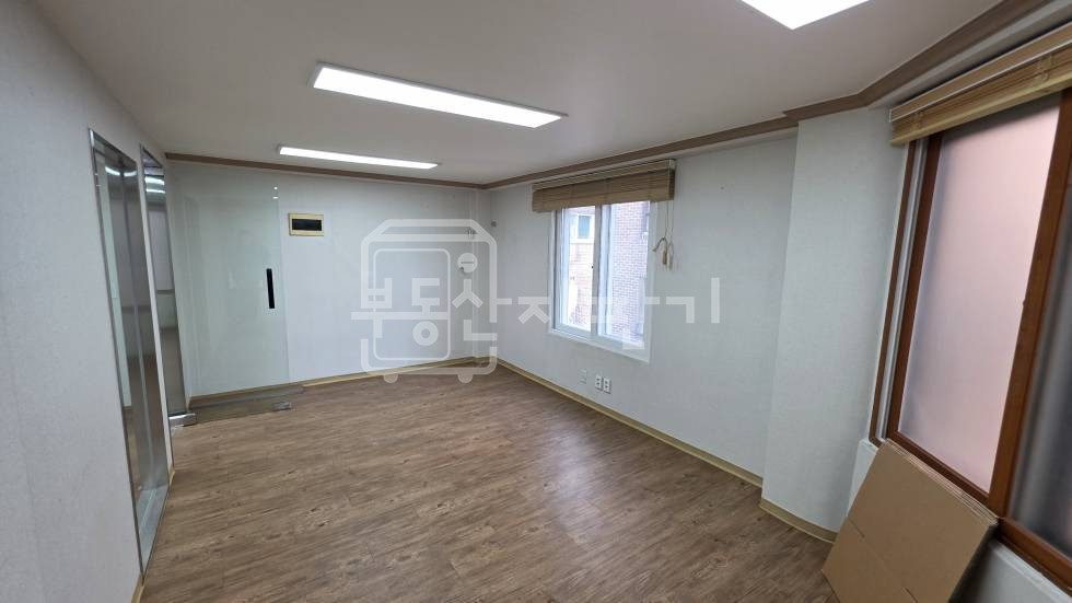 서울 강남구 역삼동 무권리, 선정릉역 4분, 역세권, 3층 임대 월세 매물번호 33865 사진 4