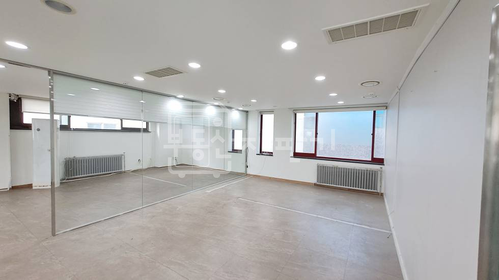 서울 강남구 논현동 무권리, 7호선 학동역 1분, 초역세권, 4층 임대 월세 매물번호 34095 사진 5