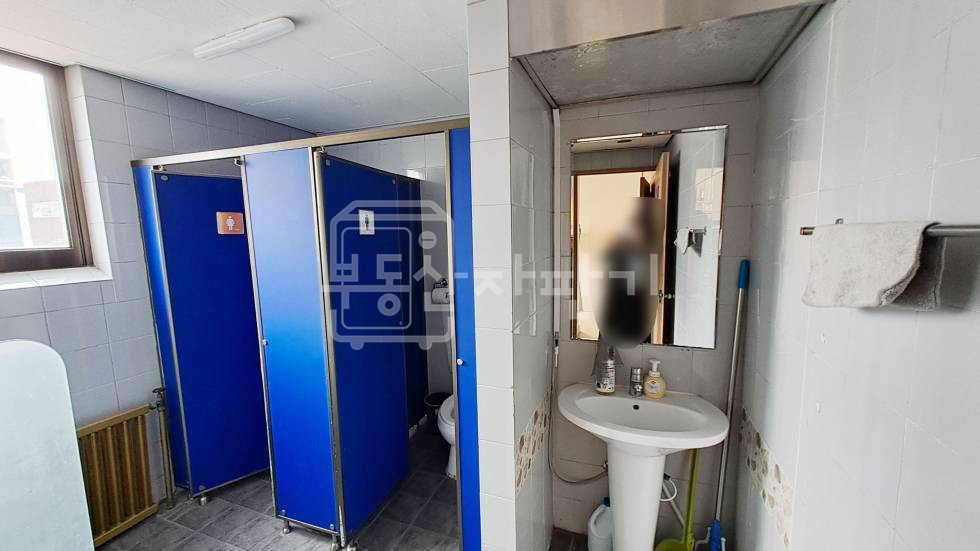 서울 강남구 논현동 무권리, 7호선 학동역 1분, 초역세권, 4층 임대 월세 매물번호 34095 사진 9