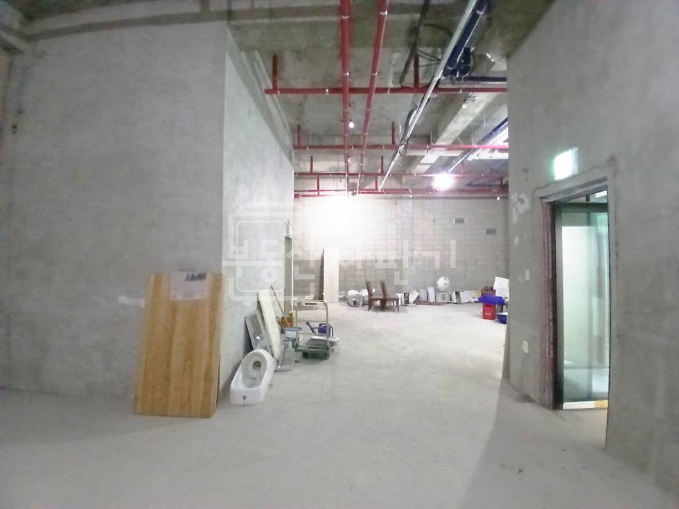 서울 강남구 역삼동 무권리, 역삼역 8분, 역세권, 지하1층 임대 월세 매물번호 25093 사진 8