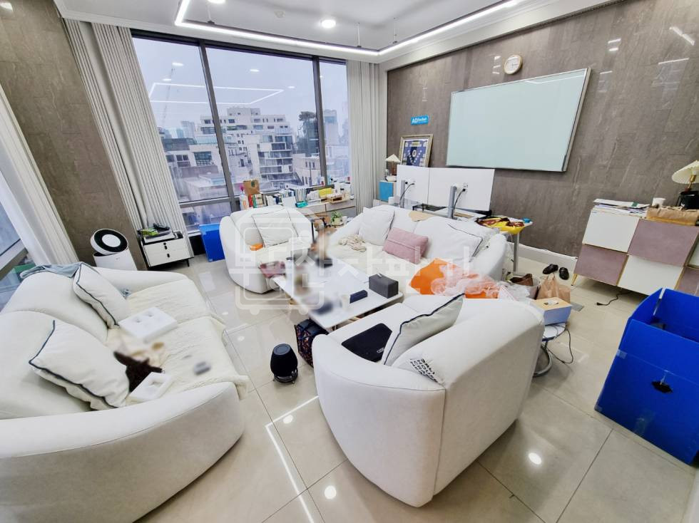 서울 강남구 청담동 무권리, 압구정로데오역 도보 9분, 역세권, 8층 임대 월세 매물번호 34120 사진 9