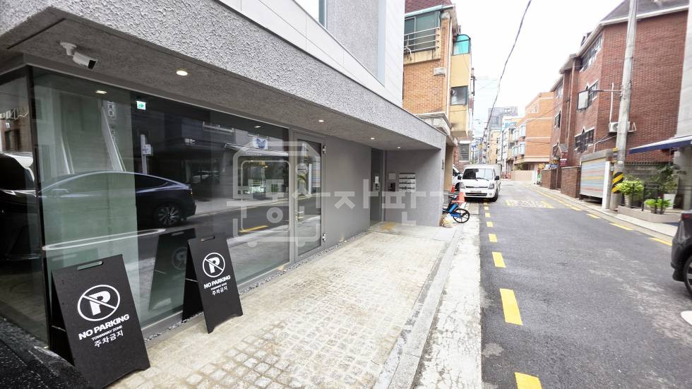 서울 강남구 신사동 무권리, 신구초등학교 인근 1층 임대 월세 매물번호 34130 사진 3