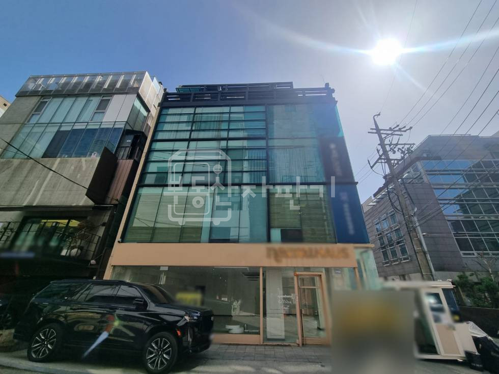 서울 강남구 청담동 압구정로데오역 도보 2분,초역세권 1층 임대 월세 매물번호 32419 사진 1