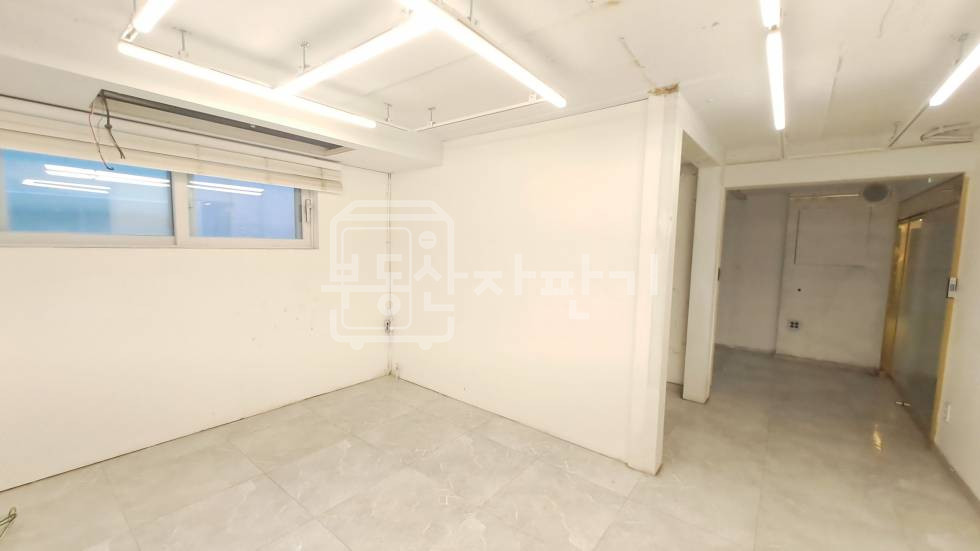 서울 강남구 청담동 무권리, 청담동 명품거리 근처, 지하1층 임대 월세 매물번호 34179 사진 5