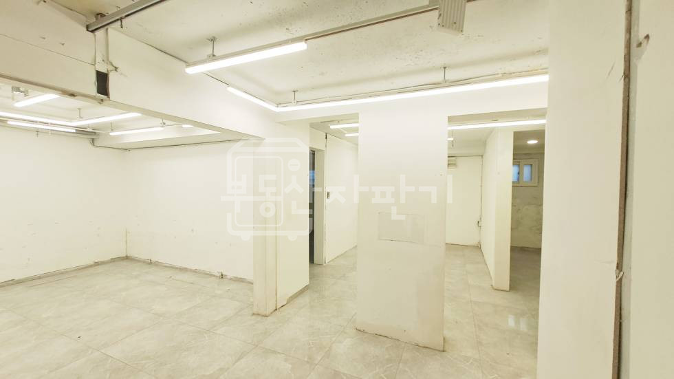 서울 강남구 청담동 무권리, 청담동 명품거리 근처, 지하1층 임대 월세 매물번호 34179 사진 6