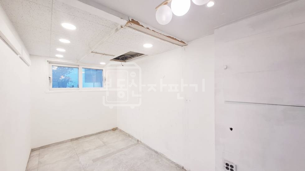 서울 강남구 청담동 무권리, 청담동 명품거리 근처, 지하1층 임대 월세 매물번호 34179 사진 10