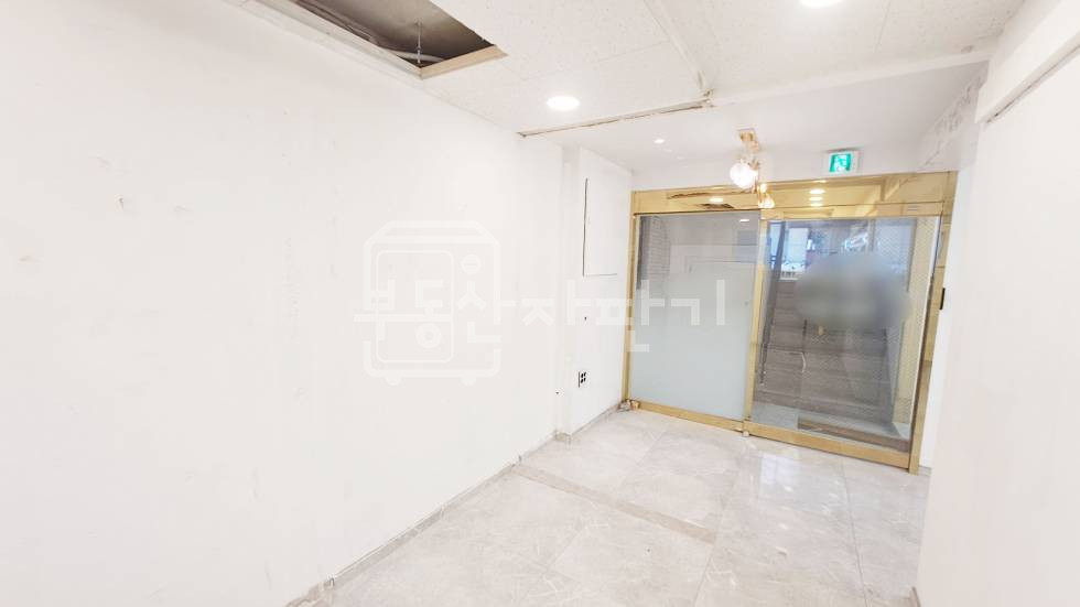 서울 강남구 청담동 무권리, 청담동 명품거리 근처, 지하1층 임대 월세 매물번호 34179 사진 11