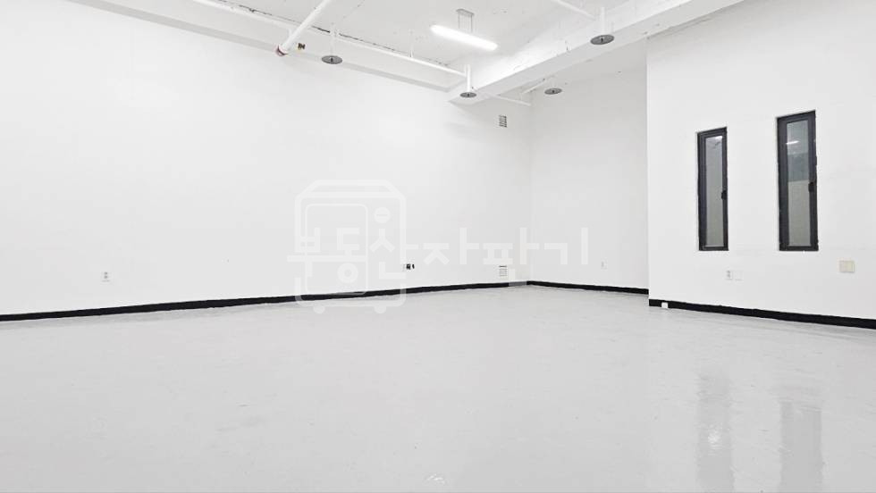 서울 강남구 논현동 228-6 무권리, 언주역 2분, 초역세권, 1층 임대 월세 매물번호 27685 사진 5