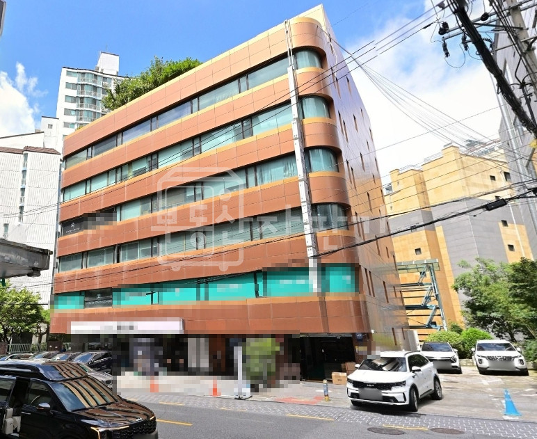 서울 강남구 청담동 청담역 도보 3분, 4층 임대 월세 매물번호 34191 사진 1