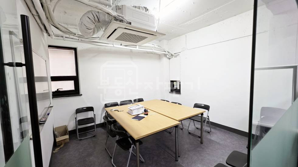 서울 강남구 신사동 압구정로데오역 7분, 역세권 2층 임대 월세 매물번호 34202 사진 5