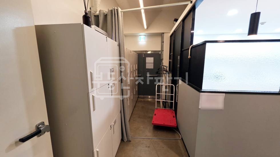 서울 강남구 신사동 압구정역/압구정로데오역 10분, 더블역세권 지하1층 임대 월세 매물번호 34200 사진 10