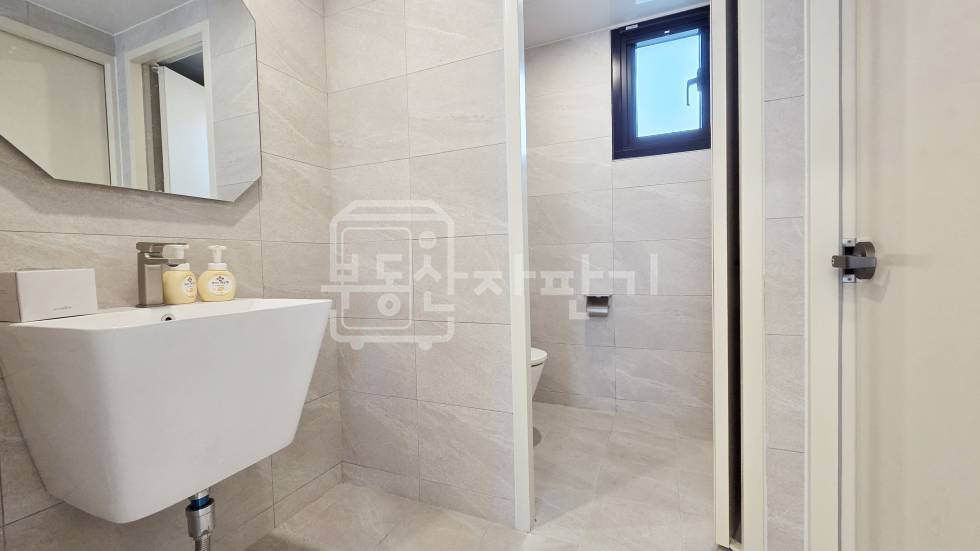 서울 강남구 도곡동 매봉역 도보 2분, 초역세권, 이면도로, 5층 임대 월세 매물번호 31590 사진 10