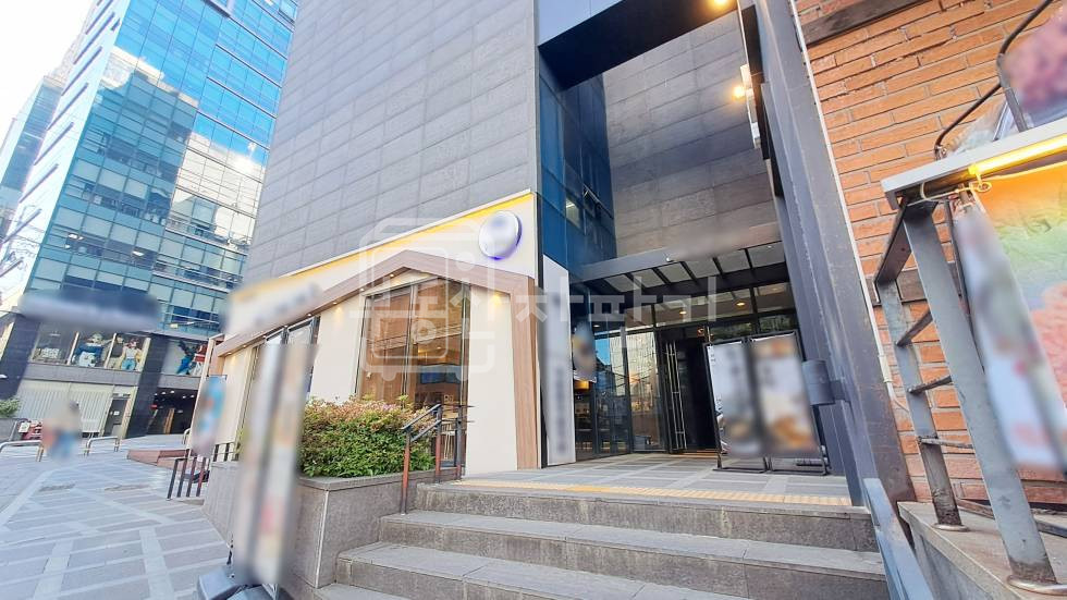 서울 강남구 역삼동 2호선 역삼역 7분, 역세권, 지상1층 임대 월세 매물번호 34269 사진 2