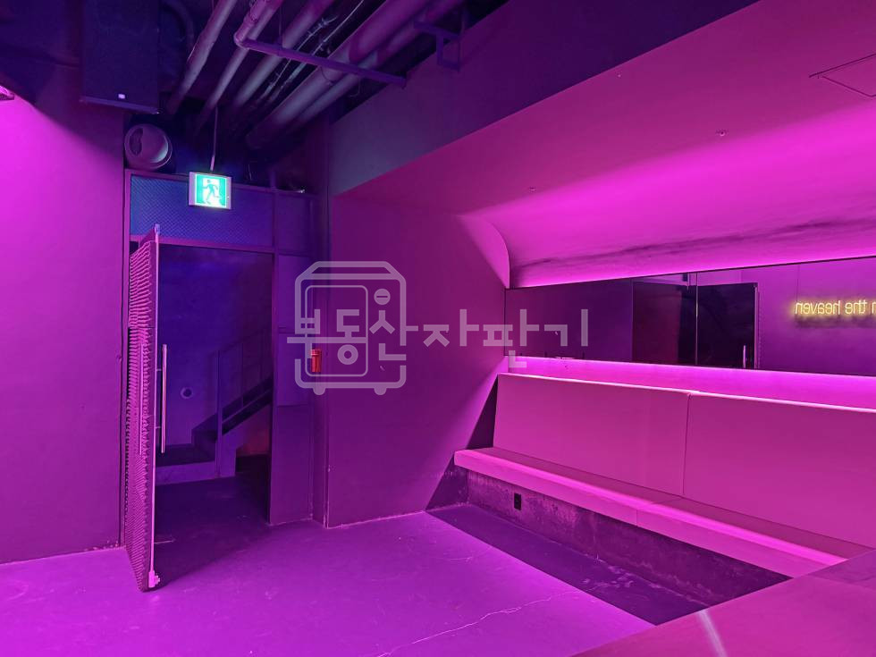 서울 강남구 신사동 무권리, 압구정로데오역 7분, 역세권, 지하1층 임대 월세 매물번호 29200 사진 8