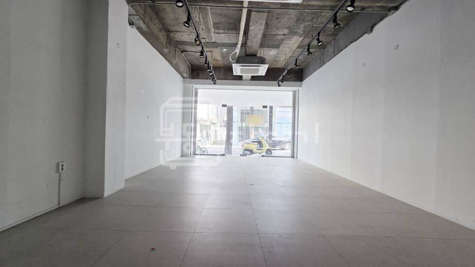 서울 강남구 신사동 무권리, 신사역 도보 8분, 역세권, 가로수길, 1층 임대 월세 매물번호 27184 사진 5