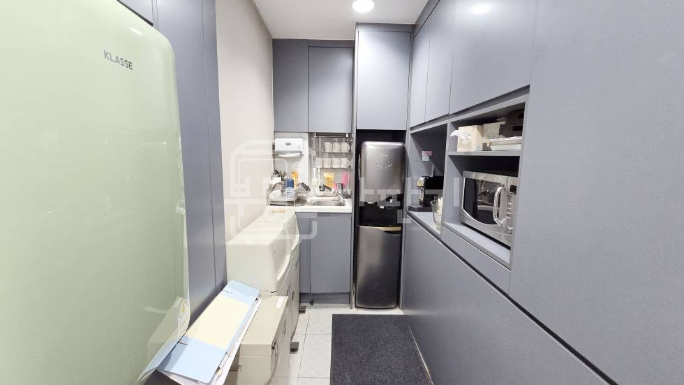 서울 강남구 역삼동 무권리, 역삼역 도보 2분, 초역세권, 코너건물 3~4층임대 월세 매물번호 34804 사진 7