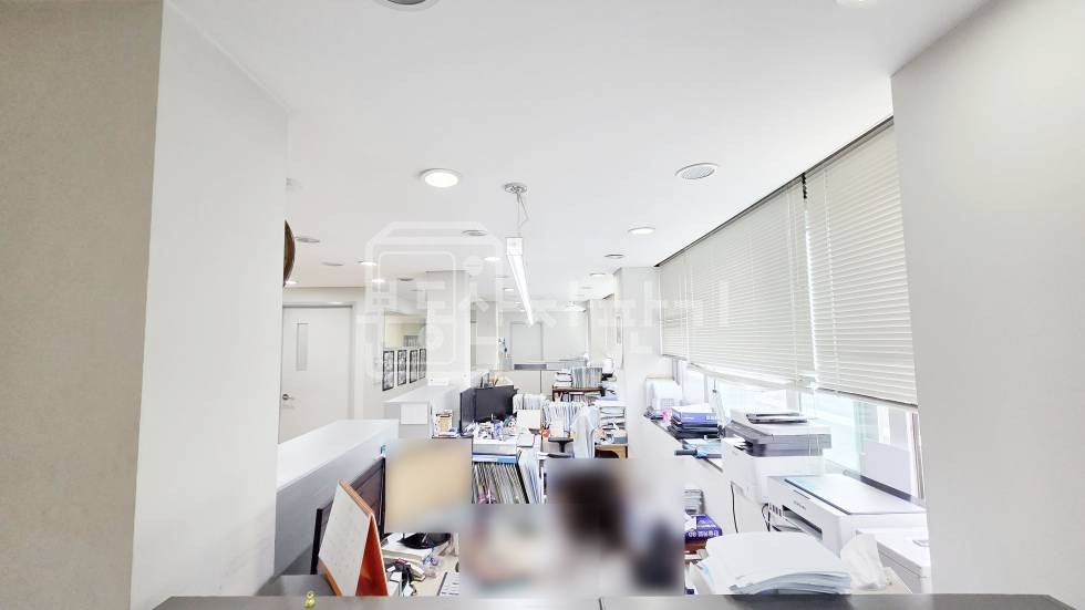 서울 강남구 역삼동 무권리, 역삼역 도보 2분, 초역세권, 코너건물 3~4층임대 월세 매물번호 34804 사진 10