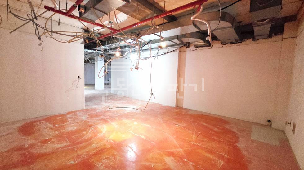 서울 강남구 역삼동 역삼역 도보 4분, 역세권, B1층 임대 월세 매물번호 34597 사진 4