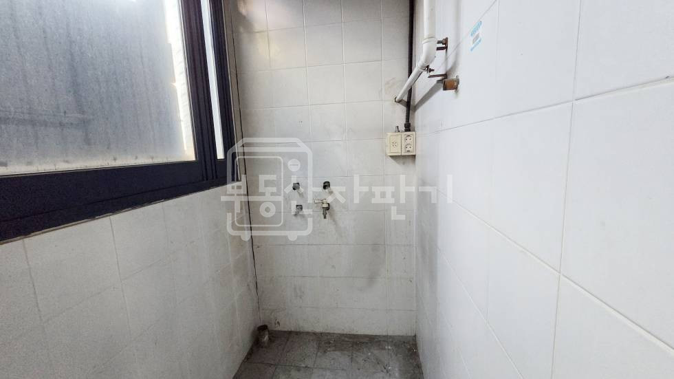서울 강남구 삼성동 무권리, 삼성중앙역 도보 5분, 역세권, 코너건물 3층 임대 월세 매물번호 32895 사진 5