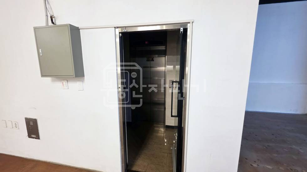 서울 강남구 삼성동 무권리, 청담역 8분, 지하1층 임대, 높은 층고(4.4M) 월세 매물번호 29388 사진 6