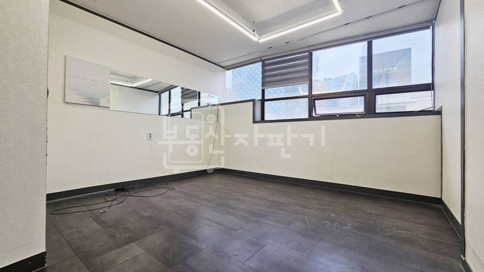 서울 강남구 논현동 무권리, 학동사거리 인근, 5층임대 월세 매물번호 34937 사진 5