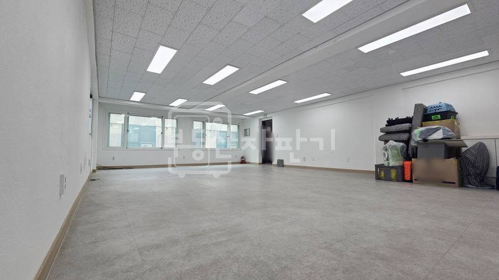 서울 강남구 논현동 9호선 언주역 도보 3분, 초역세권, 코너건물, 2층 임대 월세 매물번호 34949 사진 6