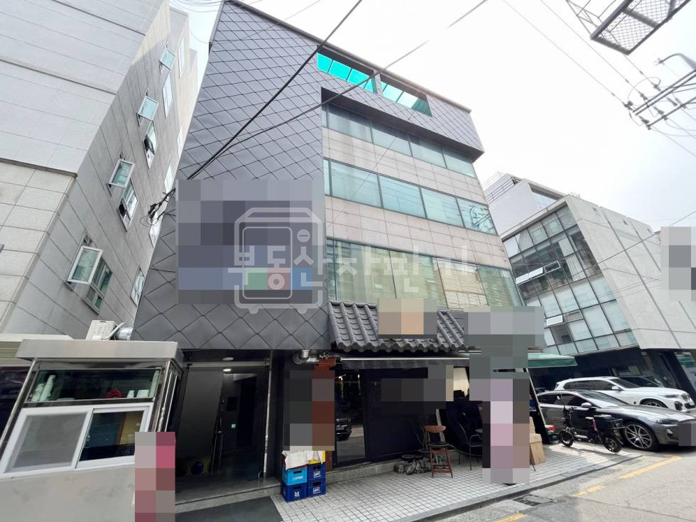 서울 강남구 신사동 무권리, 압구정역 도보 5분, 역세권, 이면도로, 6층 임대 월세 매물번호 28816 사진 1