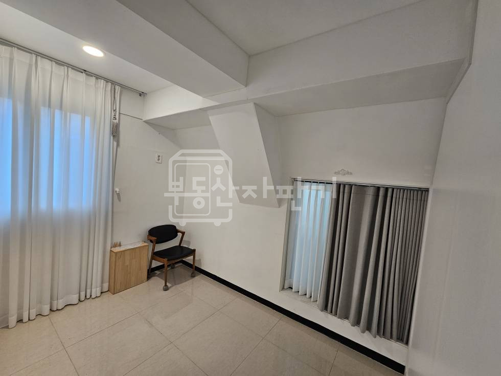 서울 강남구 신사동 무권리, 압구정역 도보 5분, 역세권, 이면도로, 6층 임대 월세 매물번호 28816 사진 12