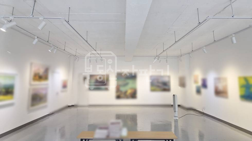 서울 강남구 신사동 무권리, 압구정역 도보 10분, 역세권, 이면도로, 1층임대 월세 매물번호 33804 사진 3
