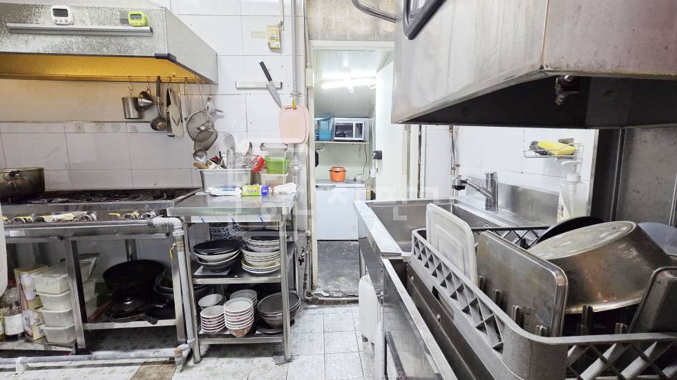 서울 강남구 역삼동 역삼역 도보 3분, 초역세권, 코너건물 1층 임대 월세 매물번호 35037 사진 5