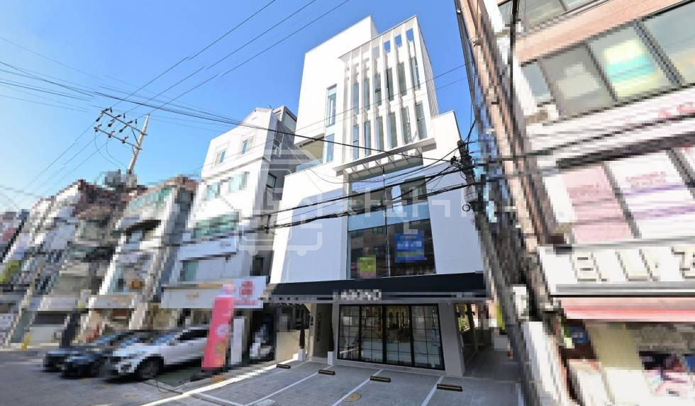 서울 강남구 논현동 무권리, 신논현역 5분, 역세권, 3층 임대 월세 매물번호 35030 사진 2