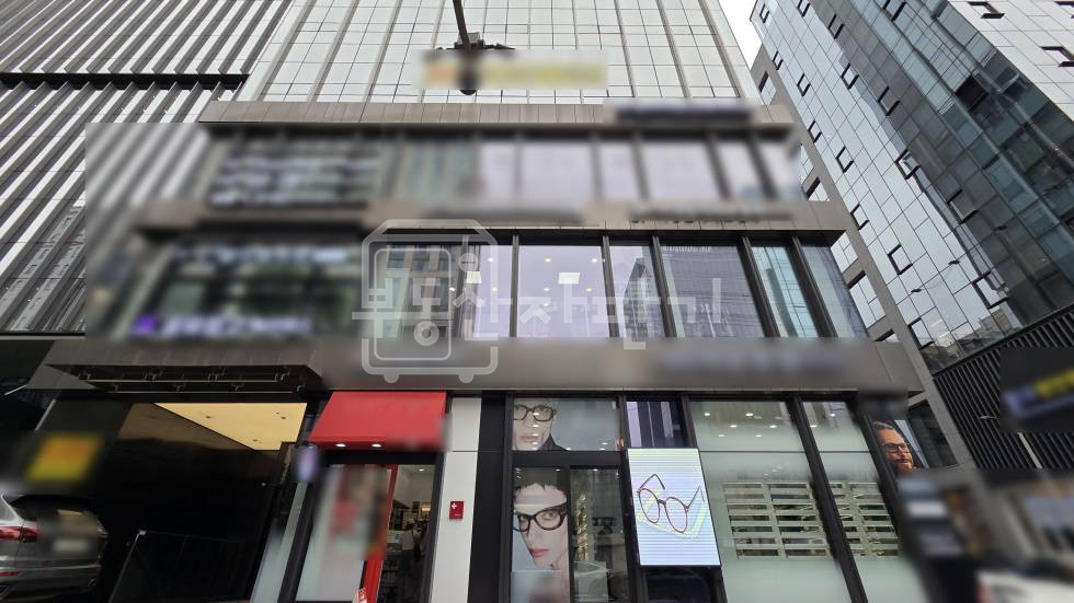서울 강남구 역삼동 무권리, 언주역 도보 2분, 초역세권, 코너건물 9층 임대 월세 매물번호 35082 사진 1