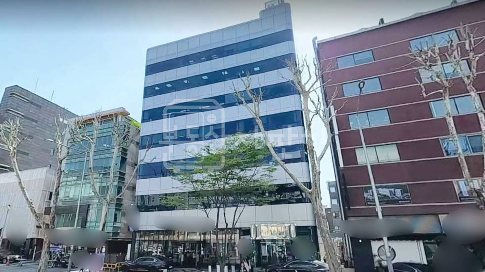 서울 강남구 삼성동 무권리, 대로변, 9호선 봉은사역 도보 4분, 역세권, 지하1층 임대 월세 매물번호 35025 사진 1
