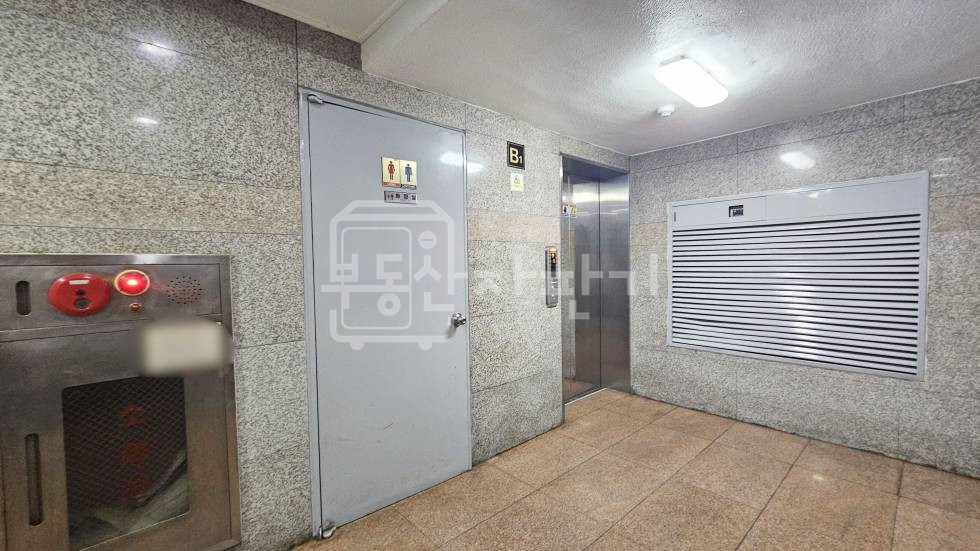 서울 강남구 삼성동 무권리, 대로변, 9호선 봉은사역 도보 4분, 역세권, 지하1층 임대 월세 매물번호 35025 사진 9