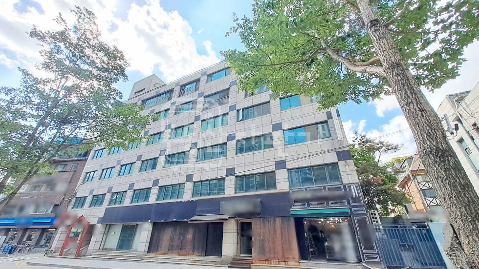 서울 강남구 논현동 무권리, 9호선 선정릉역 7분, 언주역 9분, 더블역세권, 1층 임대 월세 매물번호 35084 사진 1