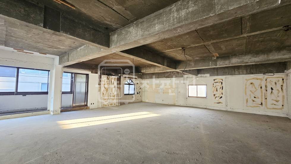 서울 강남구 신사동 무권리, 압구정역 4분, 역세권, 4층 임대 월세 매물번호 35096 사진 9