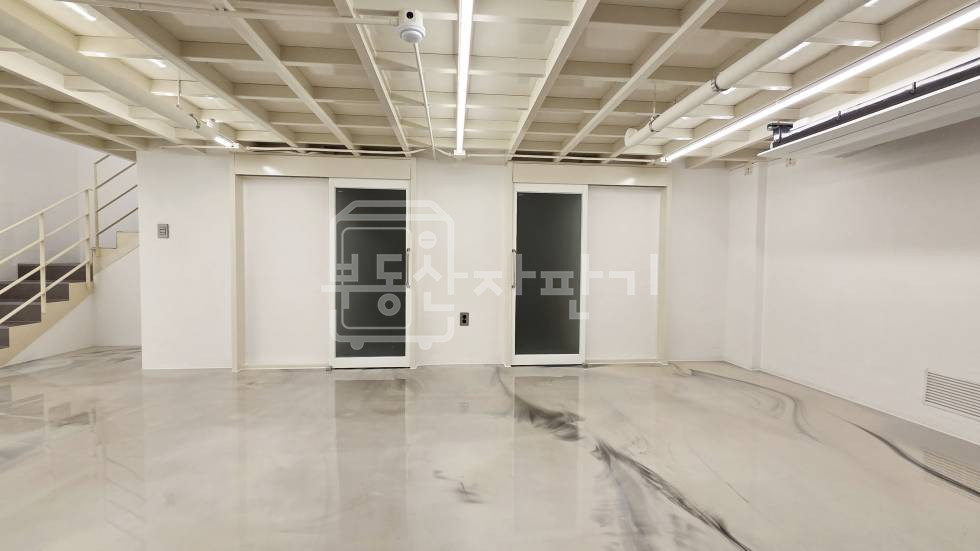 서울 강남구 도곡동 매봉역 도보 2분, 초역세권, 이면도로, 지하1층 임대 월세 매물번호 30506 사진 6