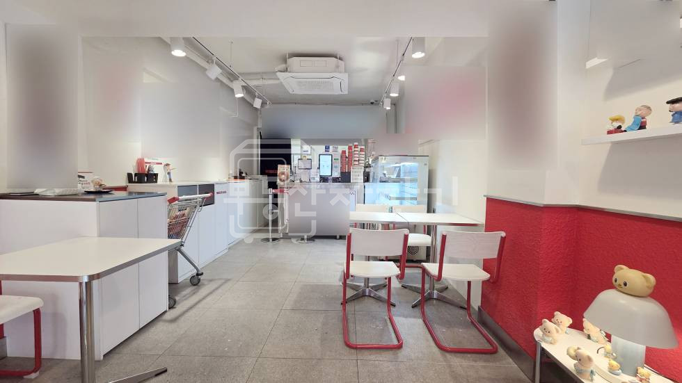 서울 강남구 청담동 청담역 도보 6분 역세권, 1층 임대 월세 매물번호 35120 사진 2