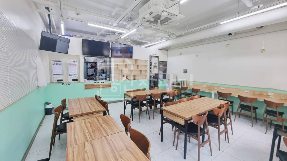 서울 강남구 삼성동 강남구청역 2분, 초역세권, 1층 임대 월세 매물번호 34189 사진 1