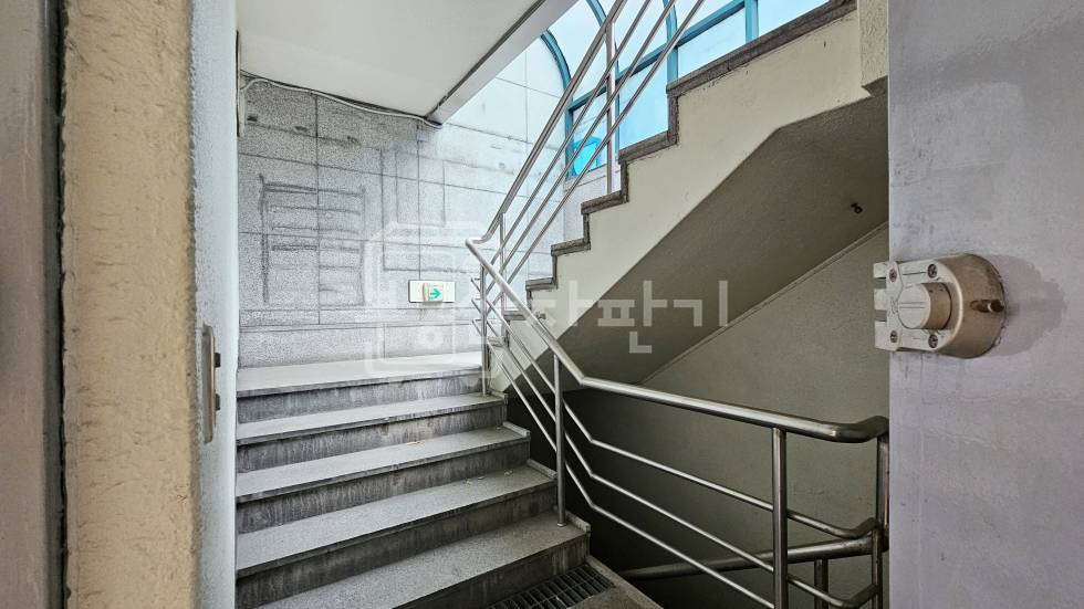 서울 강남구 역삼동 무권리, 선릉역 7분, 역세권, 지하 1층 임대 월세 매물번호 33026 사진 8
