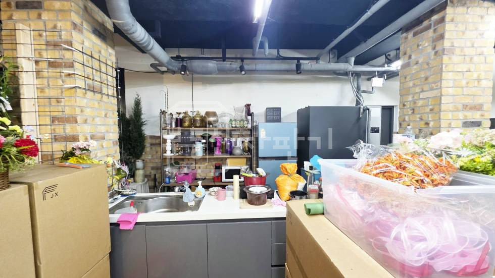 서울 강남구 역삼동 무권리, 선정릉역 7분, 역세권, 지하1층 임대 월세 매물번호 35188 사진 5