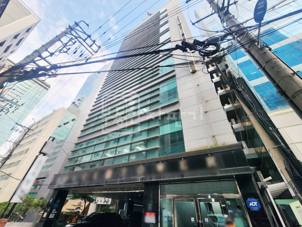 서울 강남구 대치동 무권리, 선릉역 8분, 역세권, 10층 임대 월세 매물번호 35204 사진 1