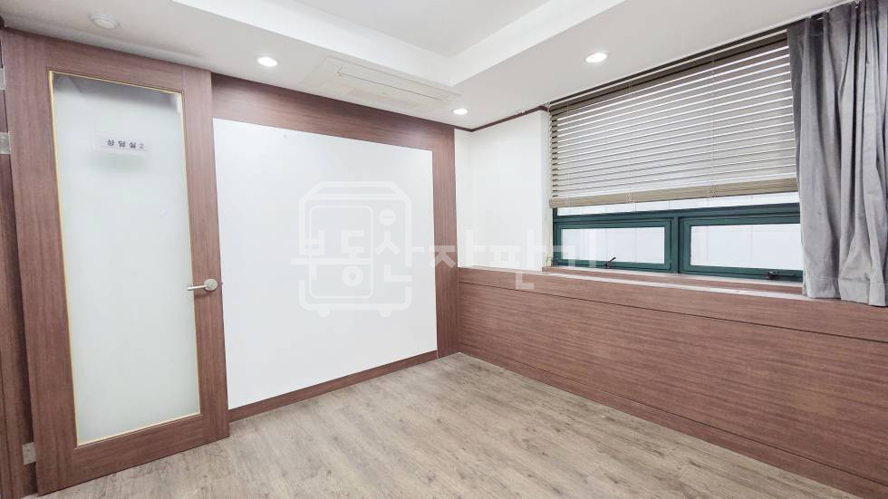 서울 강남구 삼성동 무권리, 선정릉역 도보 1분, 초역세권, 코너건물 3층 임대 월세 매물번호 35077 사진 6