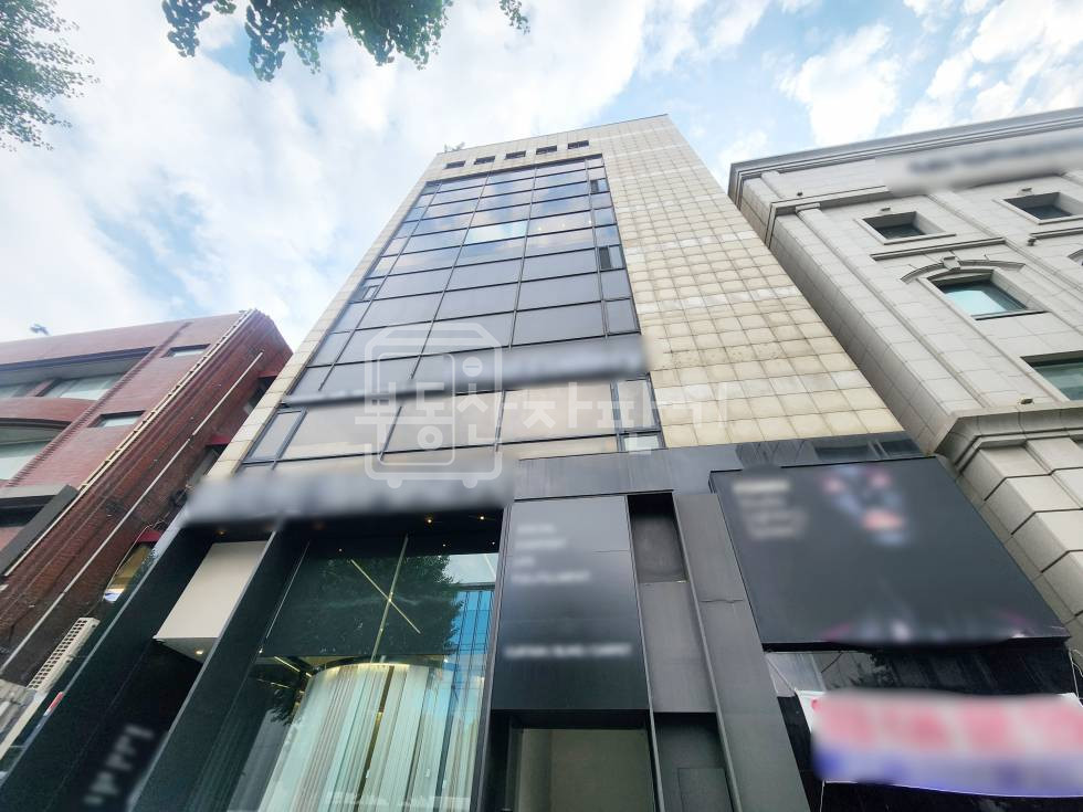 서울 강남구 논현동 무권리, 학동역 5분, 역세권, 5층 임대 월세 매물번호 35205 사진 1