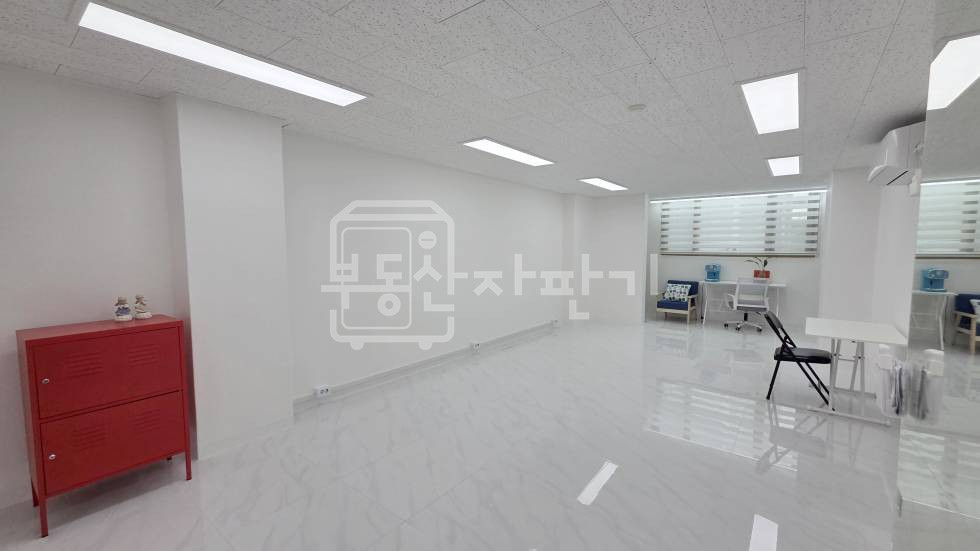 서울 강남구 역삼동 무권리, 역삼역개나리아파트사거리 인근, 3층 임대 월세 매물번호 35148 사진 1